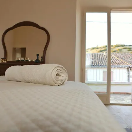 Holiday home Casas De Calcario Casa Antonio